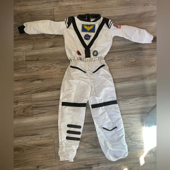 NWOT Spooktacular Creations Kids White NASA Astronaut Costume Zip Closure Size S - Picture 1 of 7